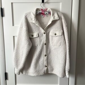 Light cream colored Sherpa jacket, aerie size medium